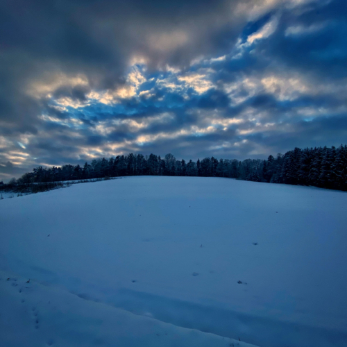 Wolkenspiel bei Altnussberg Bayern